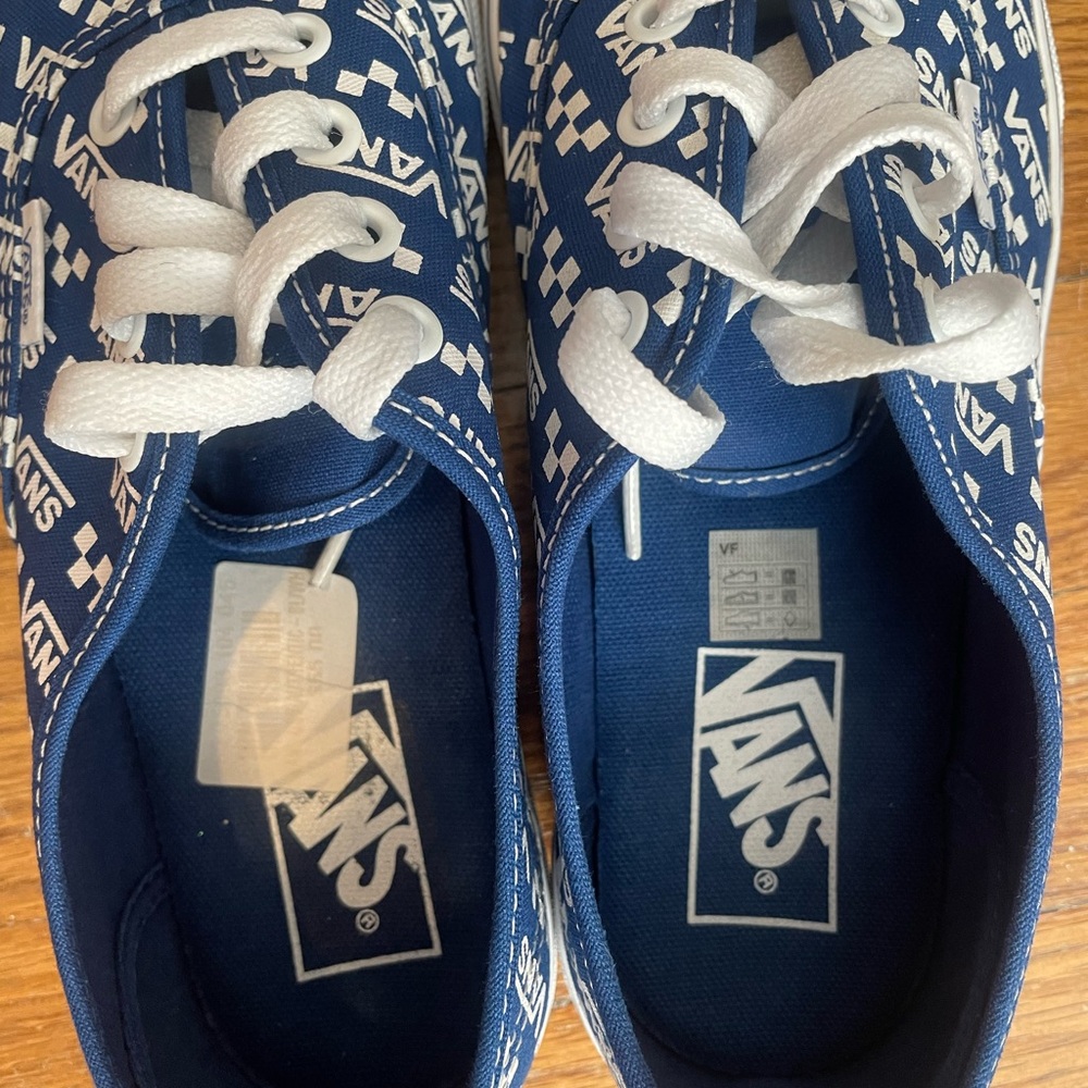 Vans Big Kids Shoes - Picture 3 of 10